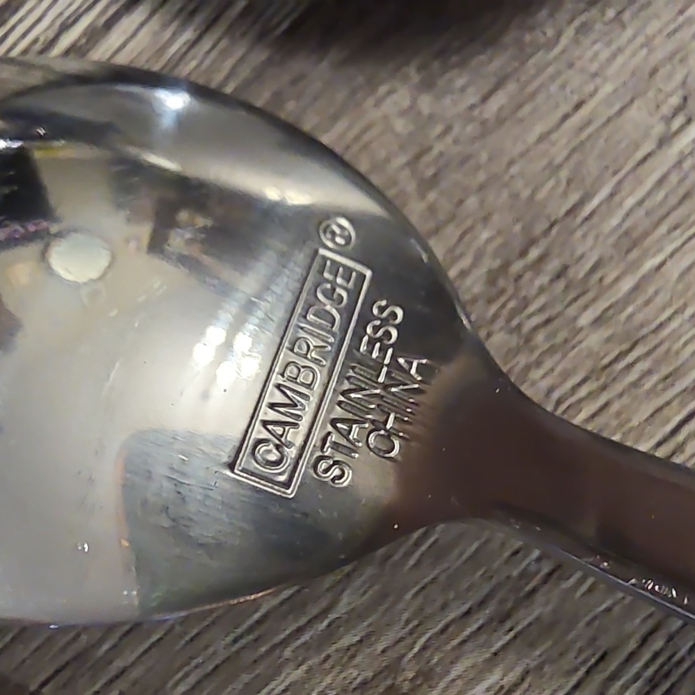 Cambridge 7 Piece Silverware Set - Picture 3 of 4